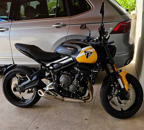 TRIUMPH TRIDENT 660 TRIUMPH TRIDENT 660